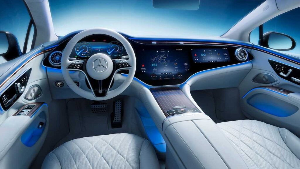 Mercedes EQS interior